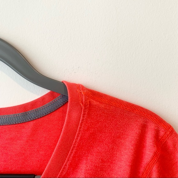 Nike Short Sleeve V-Neck Top - Picture 4 of 7